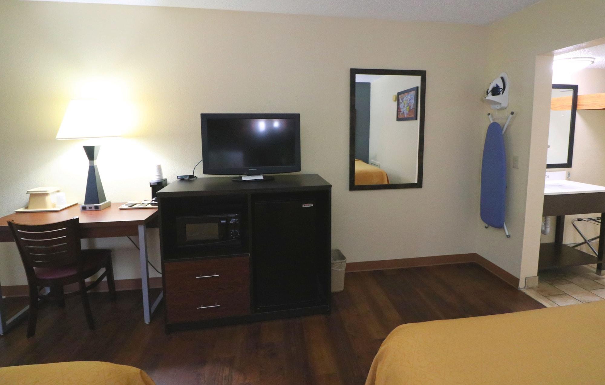 Econo Lodge Inn & Suites Gatlinburg At The Convention Center Esterno foto