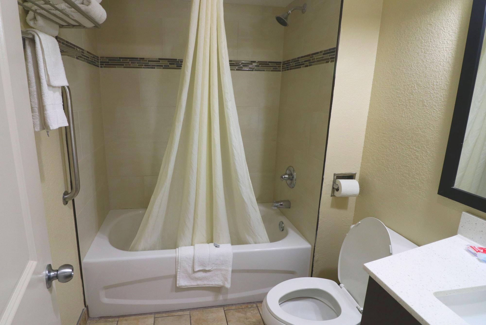 Econo Lodge Inn & Suites Gatlinburg At The Convention Center Esterno foto